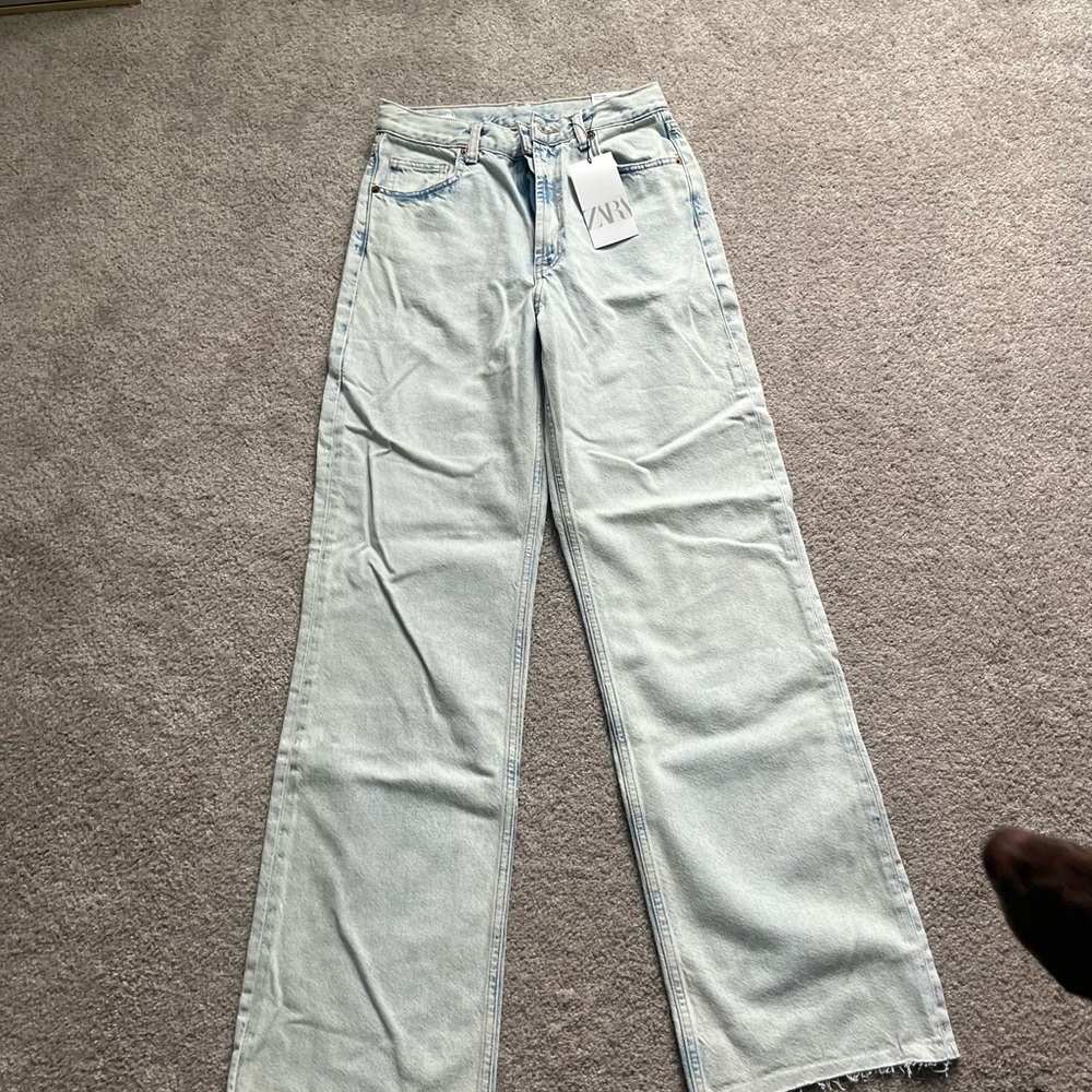 Zara Women's Light Blue Flare Jeans